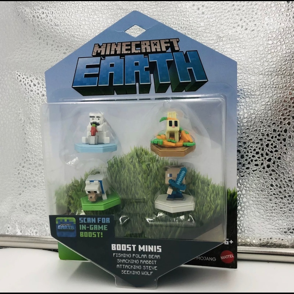 Minecraft Earth Boost Mini Polar Bear Seeking Wolf